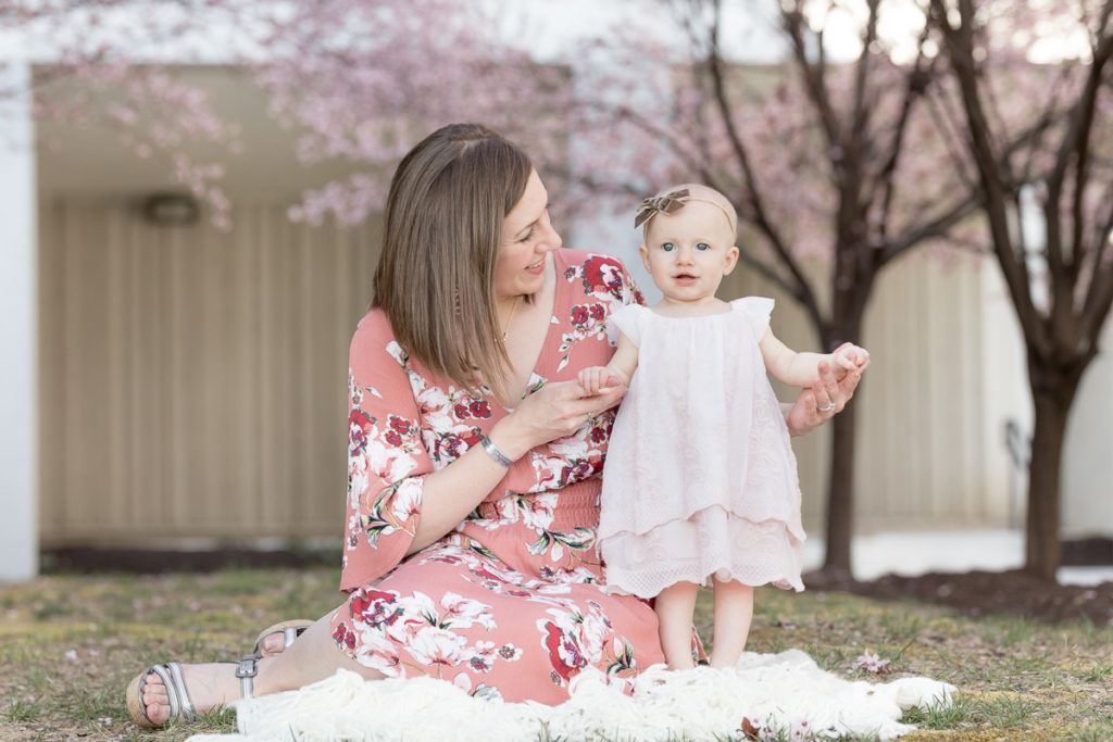 mommy daughter flowering trees photoshoot