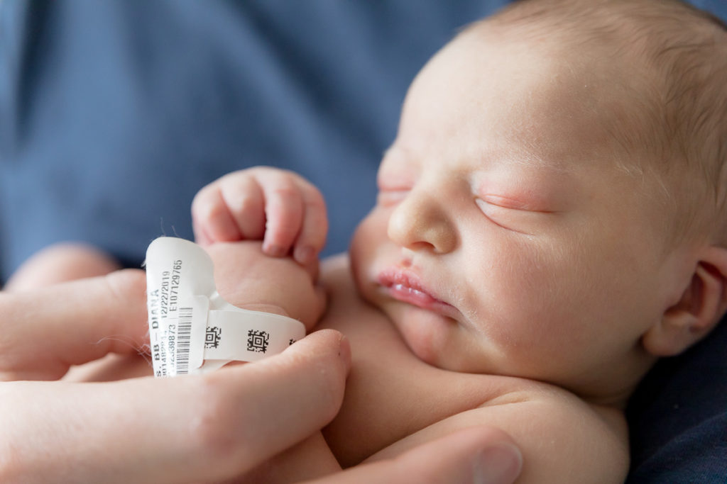 newborn photos right after birth capture sweet new details