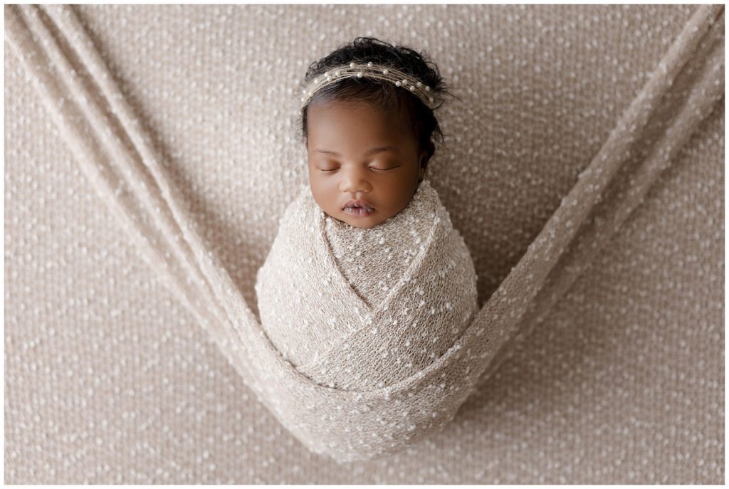 newborn photography - hammock pose