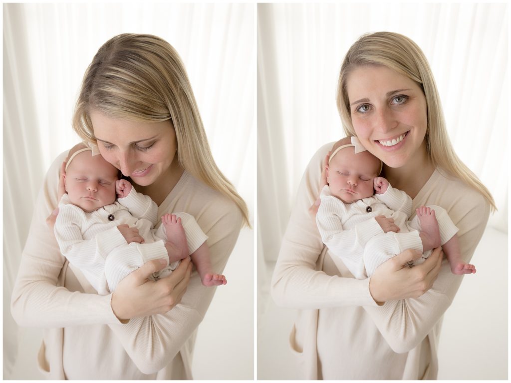 Family posing | mom with baby